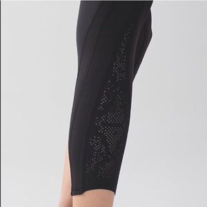 Lululemon Hi Rise Laser Cut Crop